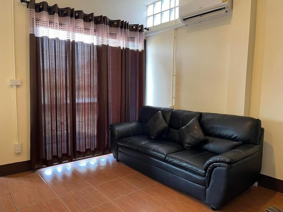 Hostel Titans House Chiang Dao Zewnętrze zdjęcie